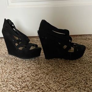Cross Cross Wedges